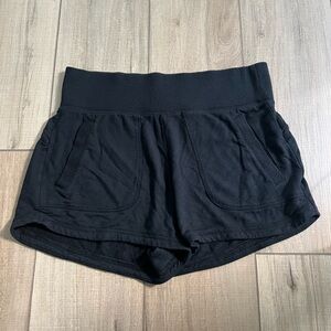 Athleta Women’s Black High-Waist Athletic Shorts Size S